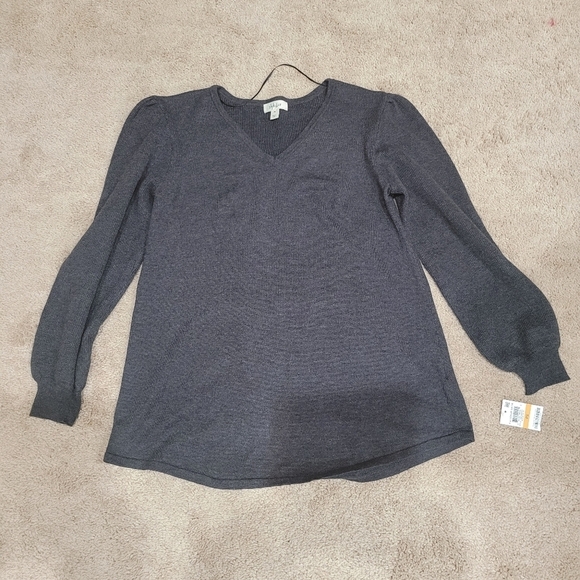 Syle&Co Cable Knit Gray Vneck Gigot Sleeve Sweater - Picture 8 of 10